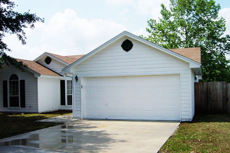 House and Driveway Wash, After